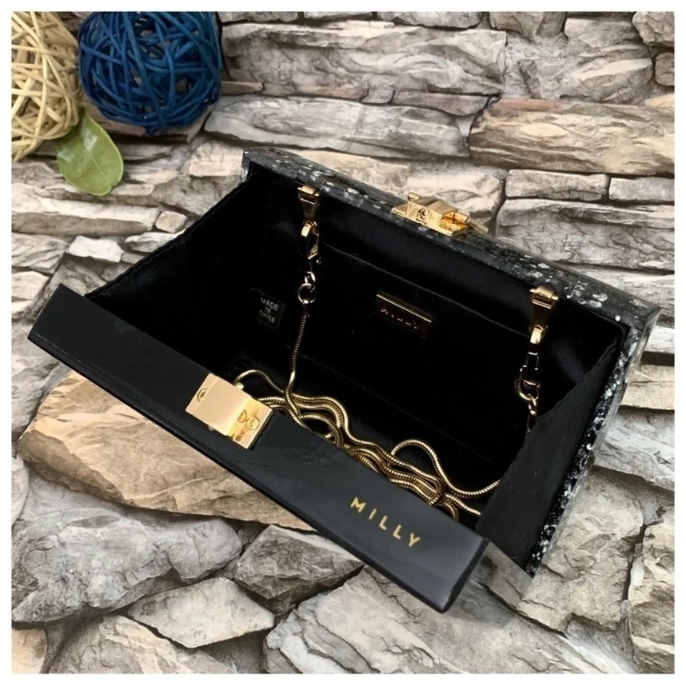 #66 Milly Rock Roll Glitter Acrylic Lucite Snake Chain Handbag Clutch Box Purse